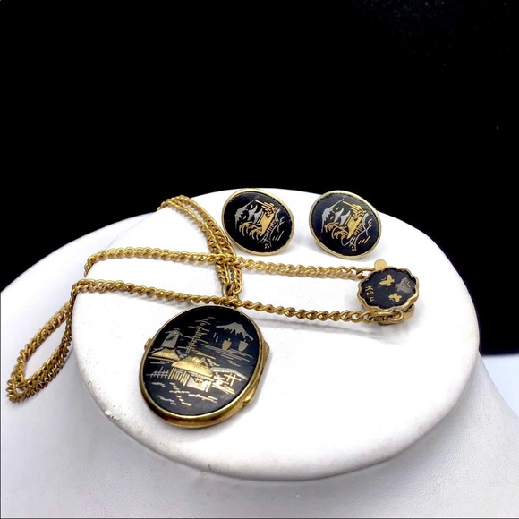 🌺Vintage 1940’s 24K Damascene Necklace & Earrings - Picture 7 of 15